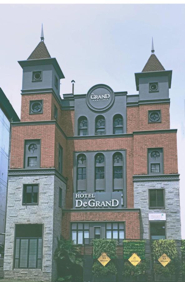 Hotel De Grand Кожикоде Экстерьер фото