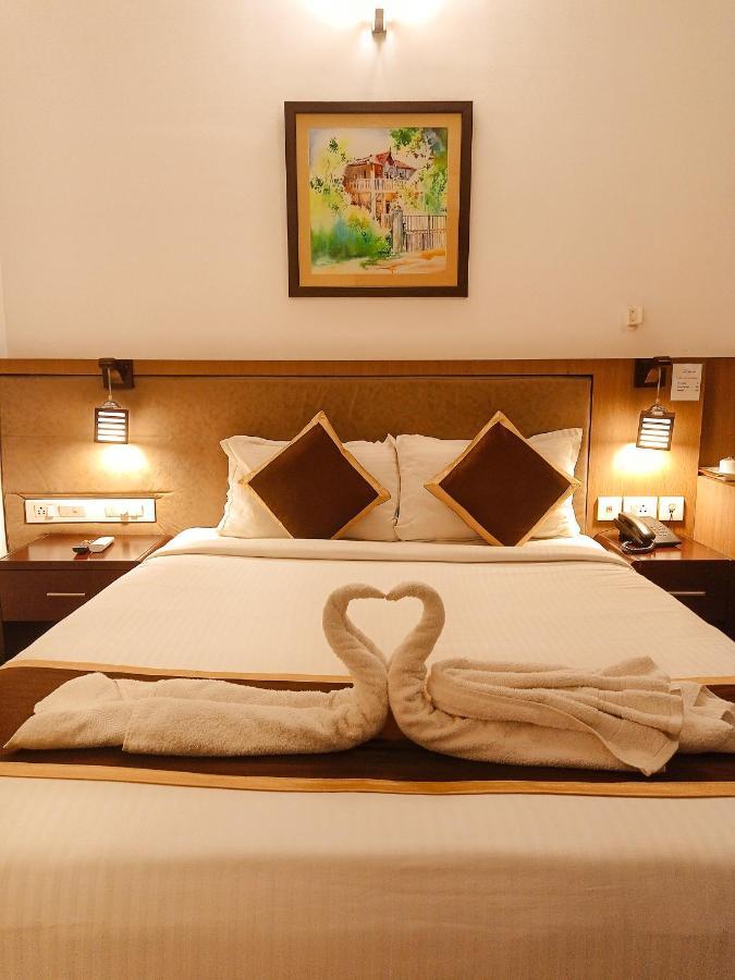 Hotel De Grand Кожикоде Экстерьер фото