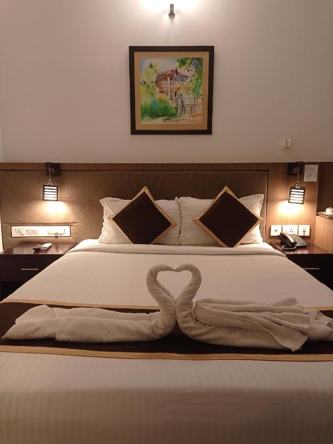 Hotel De Grand Кожикоде Экстерьер фото